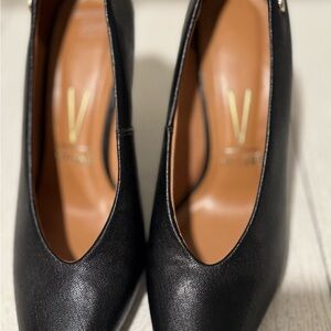 Chic Black Leather Heels